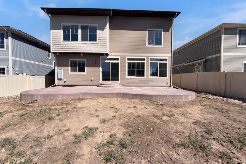 Photo 5 of 46 of 19036 Randolph Pl, Denver, CO