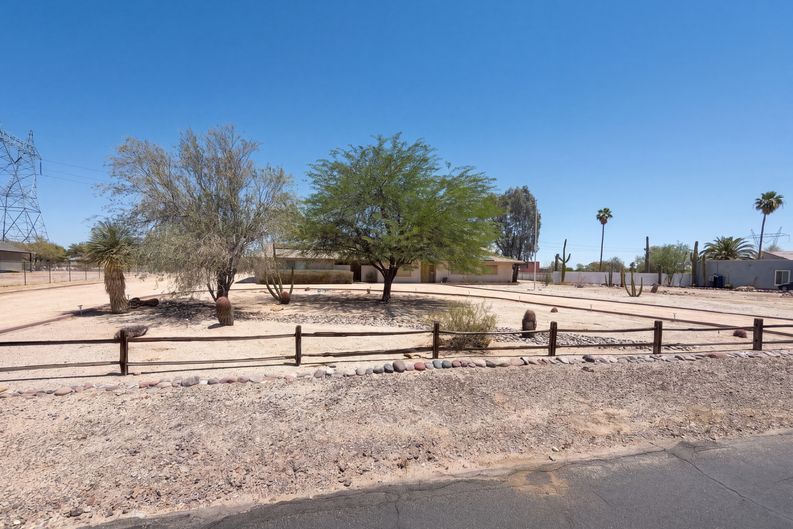 Photo 32 of 39 of 2035 S 227th Ave, Buckeye, AZ