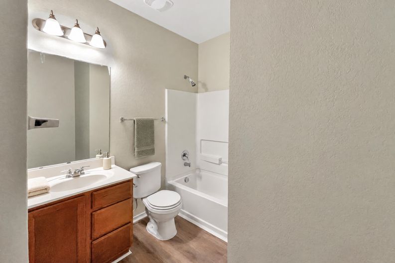 Photo 16 of 20 of 8403 Brazos Pt, San Antonio, TX