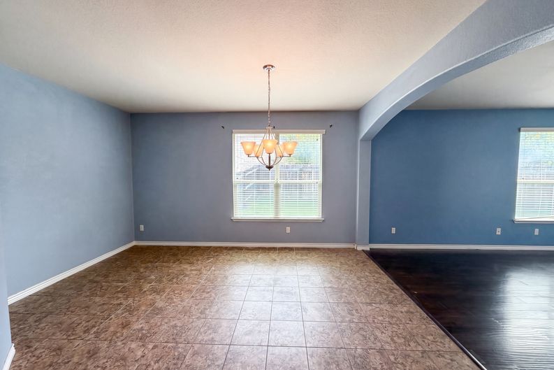 Photo 7 of 24 of 824 Tuscan Rd, Harker Heights, TX