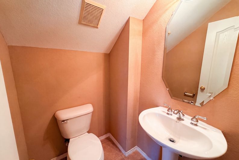 Photo 19 of 22 of 1311 Stanford Dr, Rockwall, TX