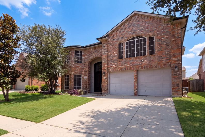 Photo 23 of 27 of 106 Forestview Rd, Hickory Creek, TX
