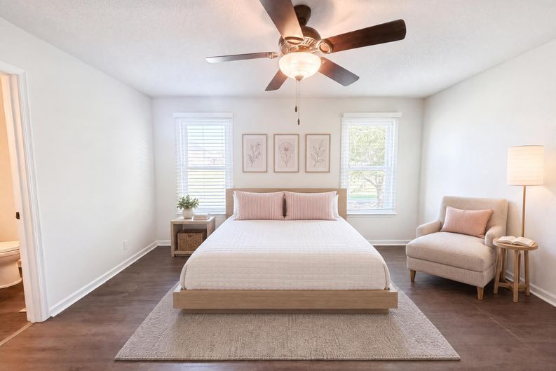 Photo 10 of 23 of 1819 Bourne Cir, Clarksville, TN