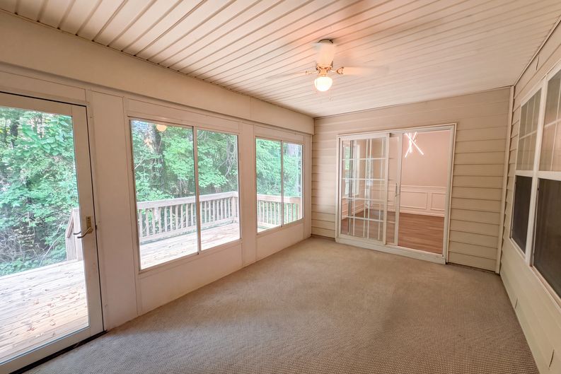 Photo 15 of 16 of 4536 Drewbridge Way, Raleigh, NC