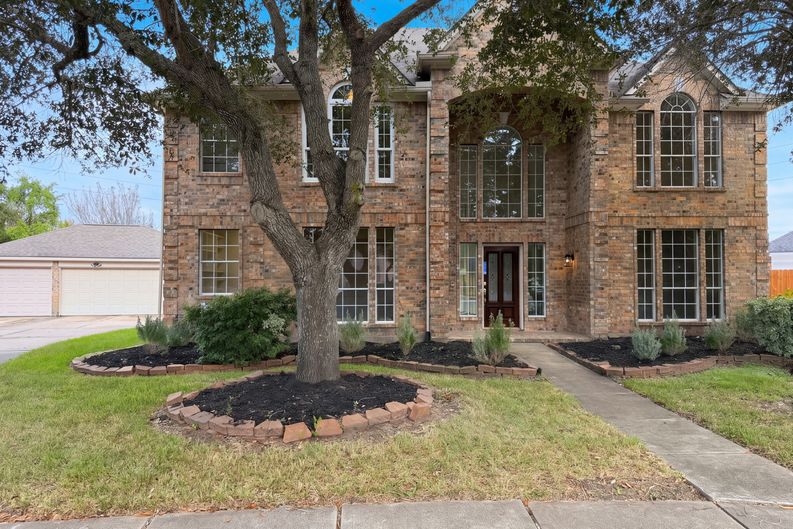Photo 40 of 45 of 1702 Corona Del Mar Dr, Missouri City, TX