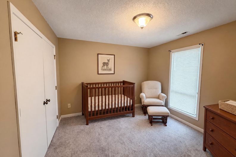 Photo 4 of 17 of 104 Arbuckle Ln, Cary, NC