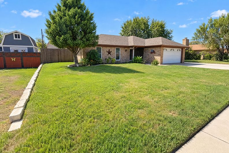 Photo 25 of 26 of 2328 Whitney Dr, Copperas Cove, TX