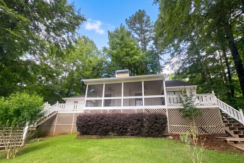 Photo 5 of 18 of 120 Bay Ct, Eatonton, GA