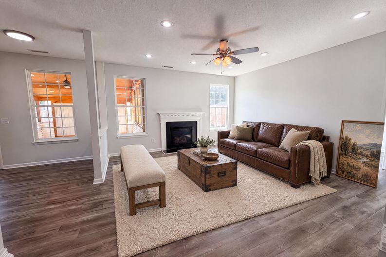 Photo 3 of 22 of 2618 Dutch Grove Cir, Raleigh, NC