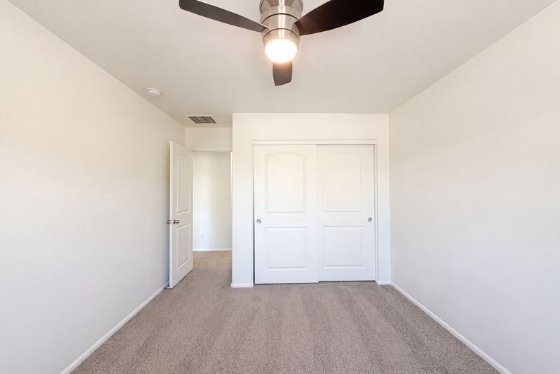 Photo 18 of 27 of 7730 W Giles Rd, Phoenix, AZ