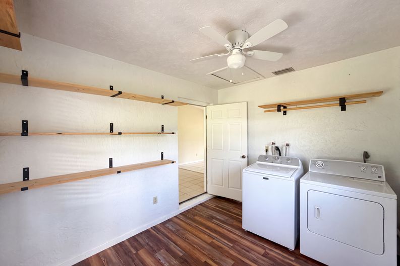 Photo 17 of 21 of 1870 SW Valencia Heights Ave, Dunnellon, FL