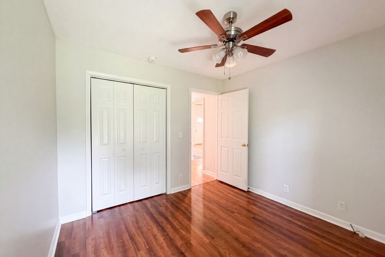 Photo 14 of 18 of 832 Stone Hedge Ct, Old Hickory, TN