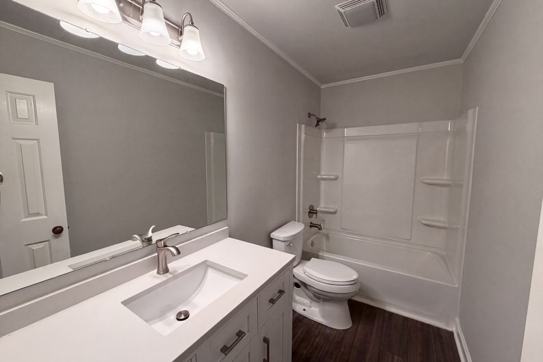 Photo 17 of 22 of 3029 Southampton Cir, Gastonia, NC