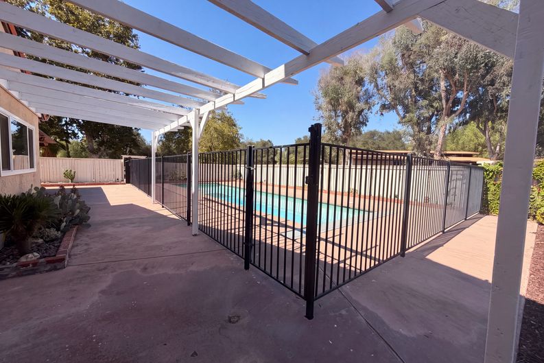 Photo 38 of 40 of 15408 Glentree Rd, Valley Center, CA