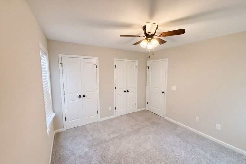 Photo 19 of 34 of 2704 Brent Cir, Cornersville, TN