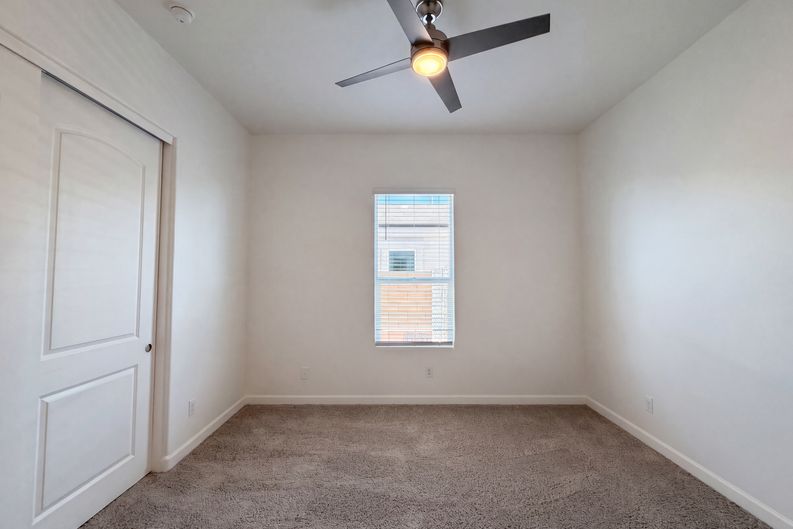 Photo 10 of 17 of 2528 N Comiskey Dr, Florence, AZ