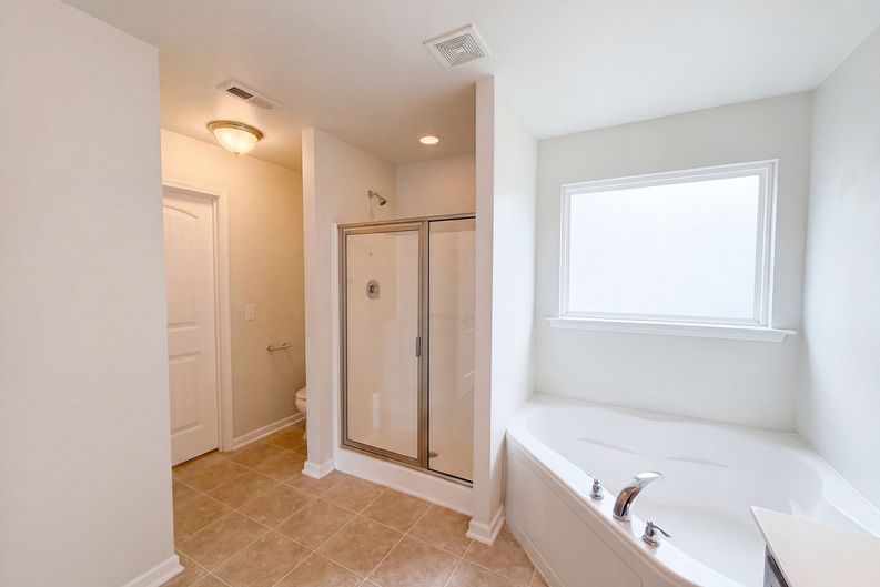 Photo 12 of 17 of 612 Turmeric Ln, Durham, NC