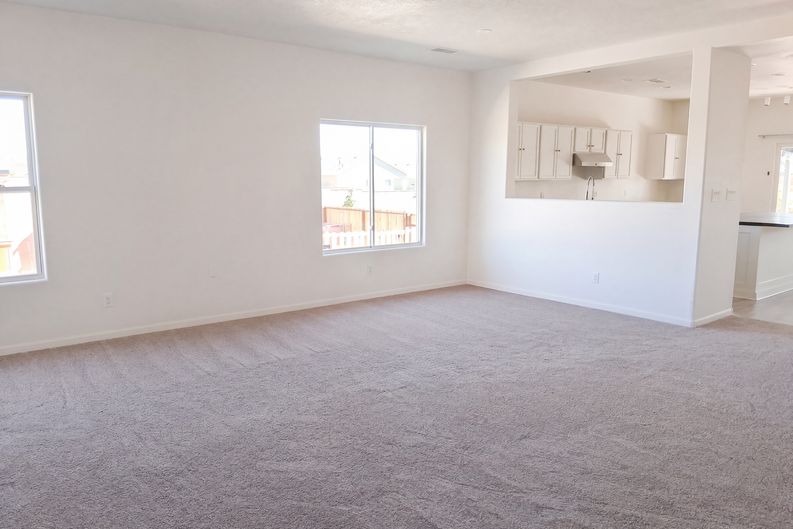 Photo 7 of 28 of 2900 Duerson Trl SW, Albuquerque, NM