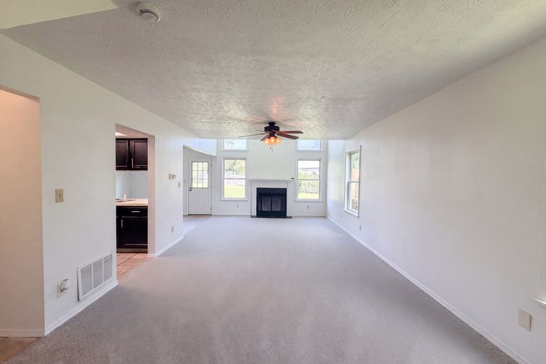 Photo 6 of 30 of 7761 Sagemeadow Ct, Columbus, OH