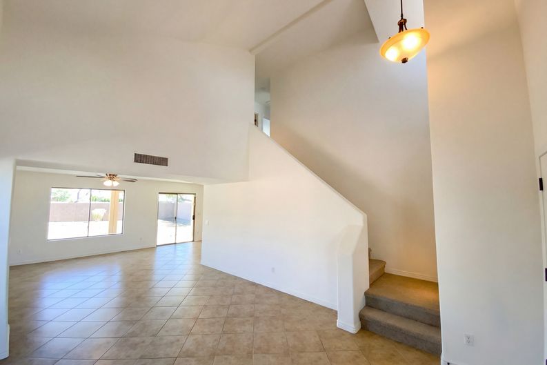 Photo 9 of 20 of 15237 N 147th Ln, Surprise, AZ