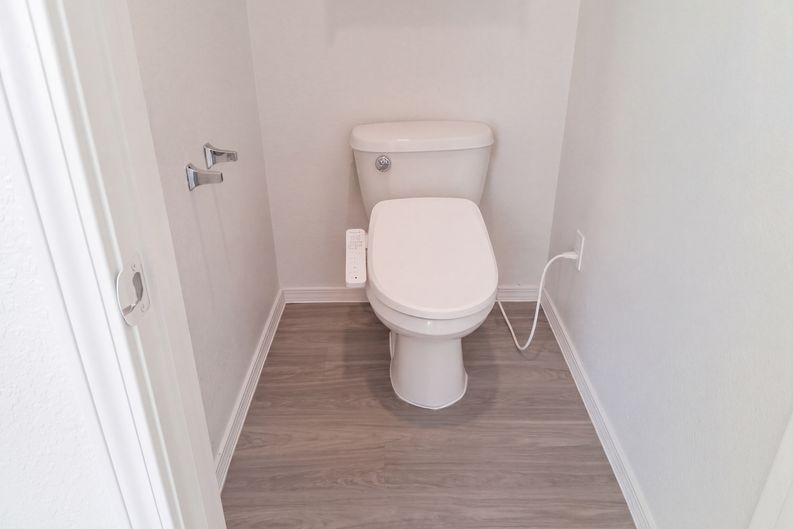 Photo 12 of 28 of 2900 Duerson Trl SW, Albuquerque, NM