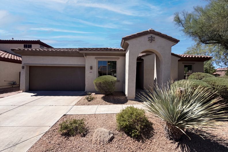 Photo 31 of 34 of 4615 W Powell Dr, New River, AZ