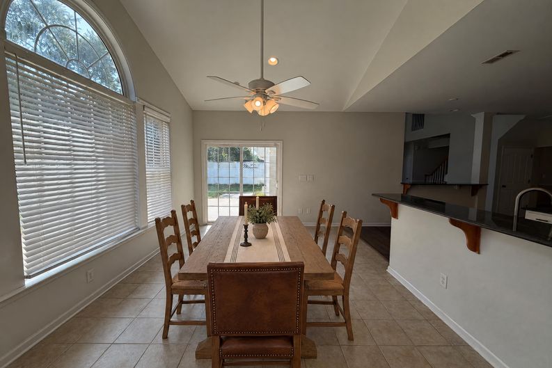 Photo 11 of 25 of 821 Pinkney Pl, Stanley, NC