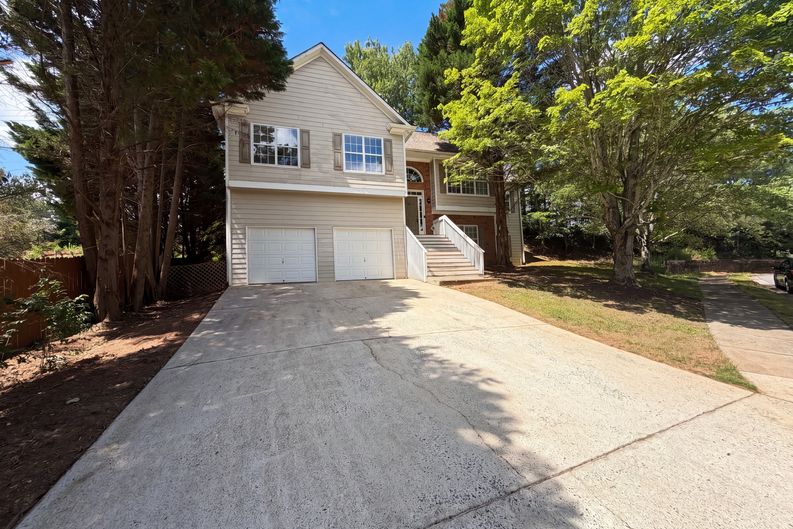 Photo 18 of 22 of 3912 McGuire Way NW, Kennesaw, GA