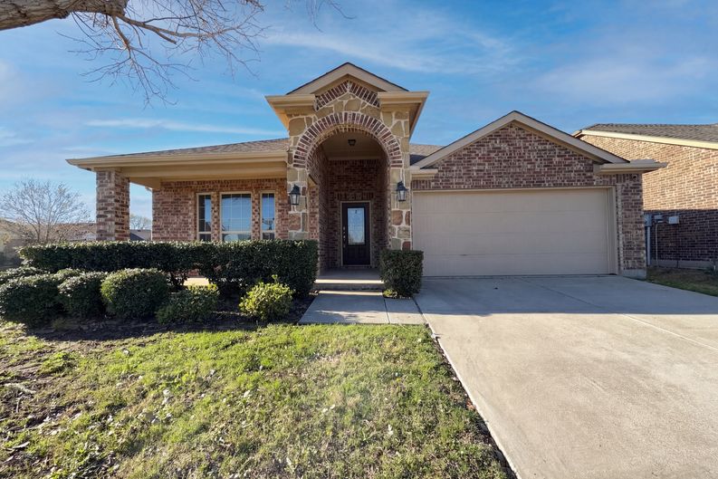 Photo 16 of 17 of 5591 Coventry Dr, Prosper, TX