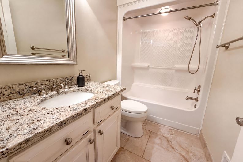 Photo 6 of 26 of 314 Carola Ln, Lexington, SC