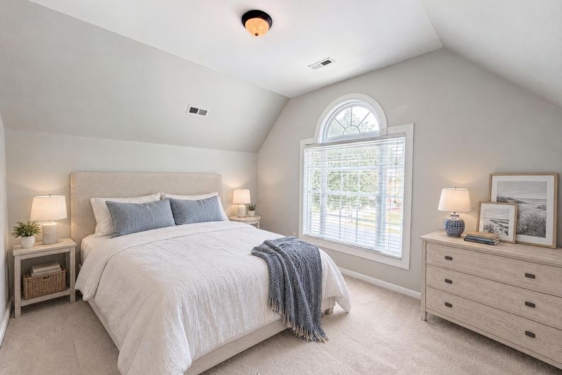 Photo 10 of 22 of 12312 Chesley Dr, Charlotte, NC