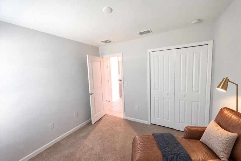 Photo 11 of 24 of 4322 Sunny Creek Pl, Kissimmee, FL