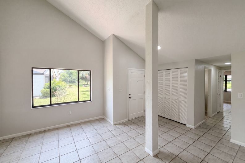 Photo 9 of 24 of 8 Bumelia Ct, Homosassa, FL