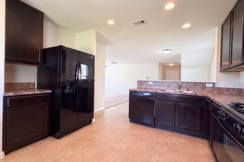 Photo 6 of 20 of 1227 Athea Way, Rosenberg, TX