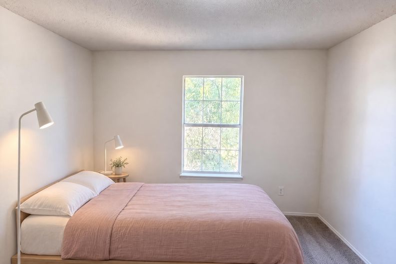 Photo 18 of 24 of 441 Longshore Dr, Little Elm, TX