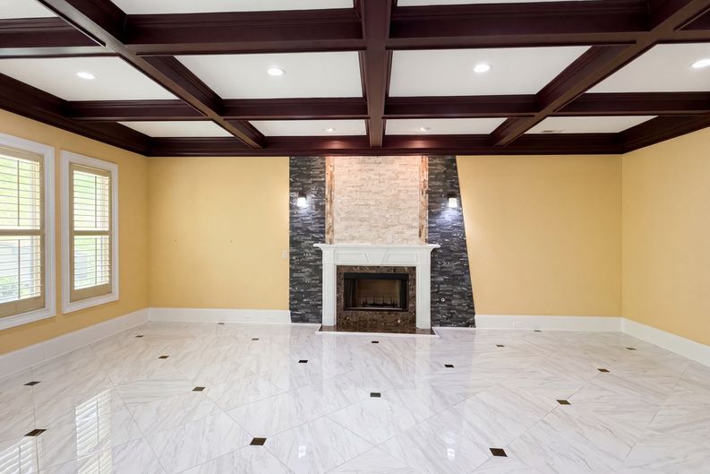 Photo 11 of 41 of 332 Warwick Pl, McDonough, GA
