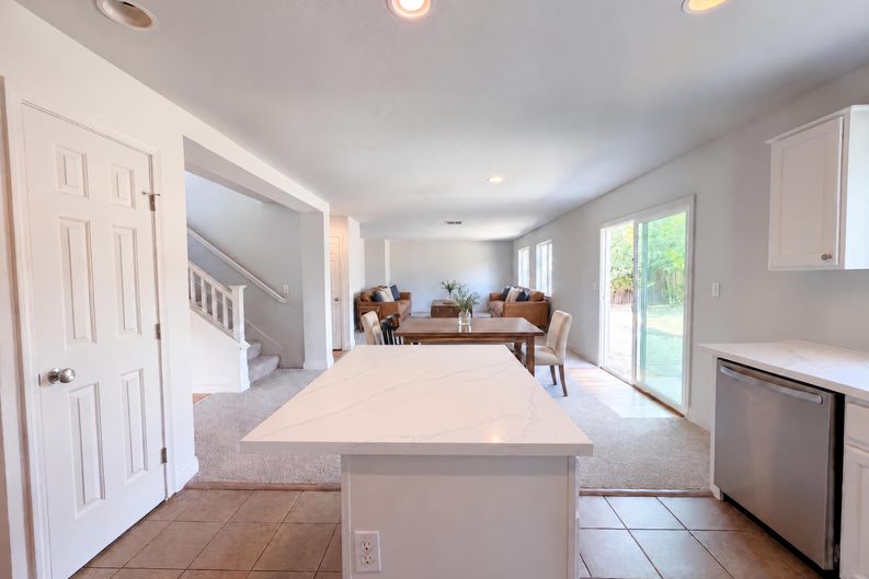 Photo 19 of 31 of 2155 Watercourse St, Stockton, CA