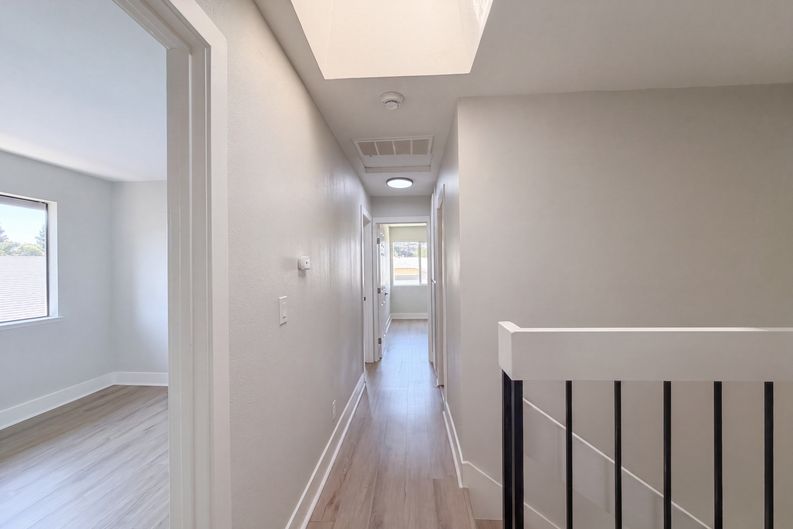 Photo 14 of 46 of 6005 La Castana Way, Sacramento, CA