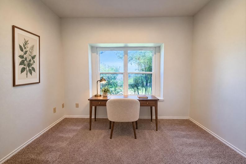 Photo 9 of 23 of 7632 Westwind Dr, Fort Worth, TX