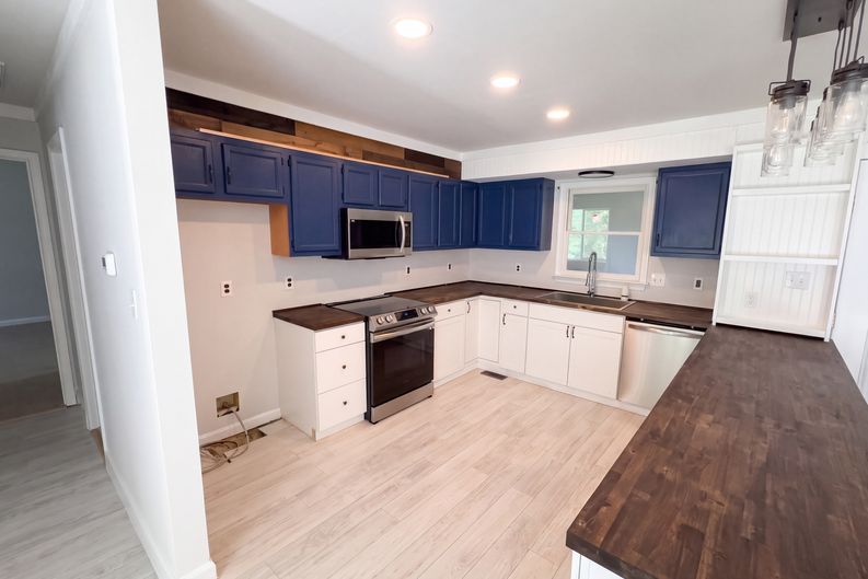 Photo 7 of 46 of 10711 Chesterwood Dr, Spotsylvania, VA