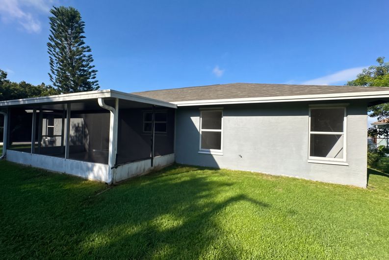 Photo 21 of 22 of 2397 SW Lejune St, Port Saint Lucie, FL