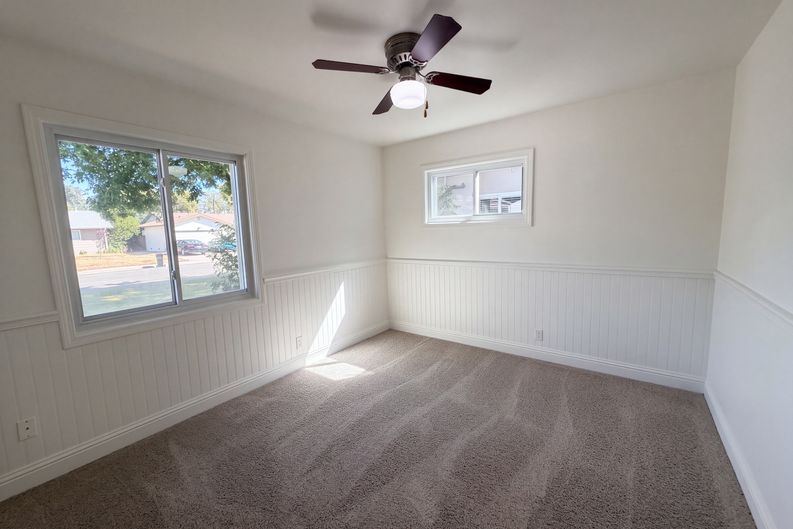Photo 12 of 18 of 5208 Fernwood Way, Sacramento, CA