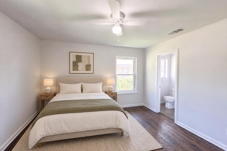 Photo 8 of 20 of 2415 Barnes Bridge Rd, Dallas, TX