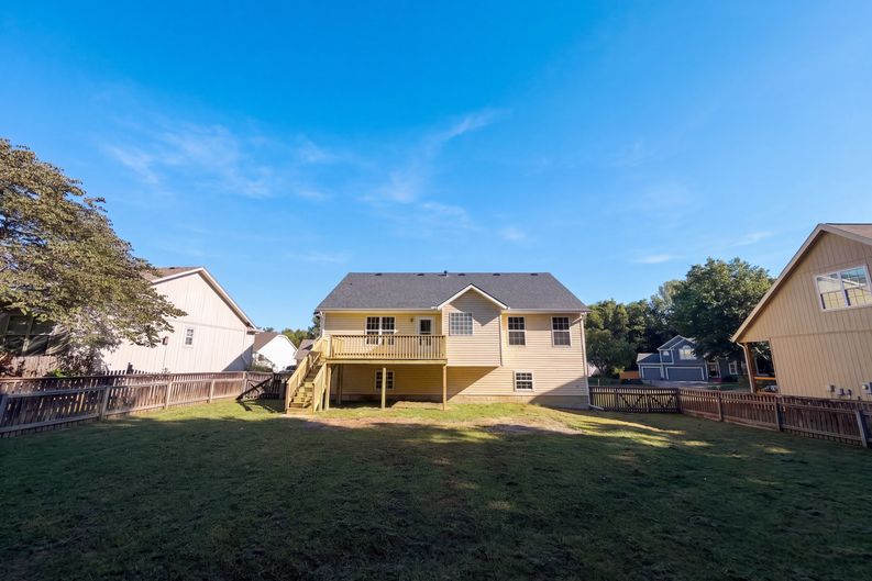 Photo 5 of 17 of 21505 E 50th Terrace Ct S, Blue Springs, MO
