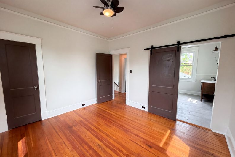 Photo 4 of 21 of 3311 Garland Ave, Richmond, VA