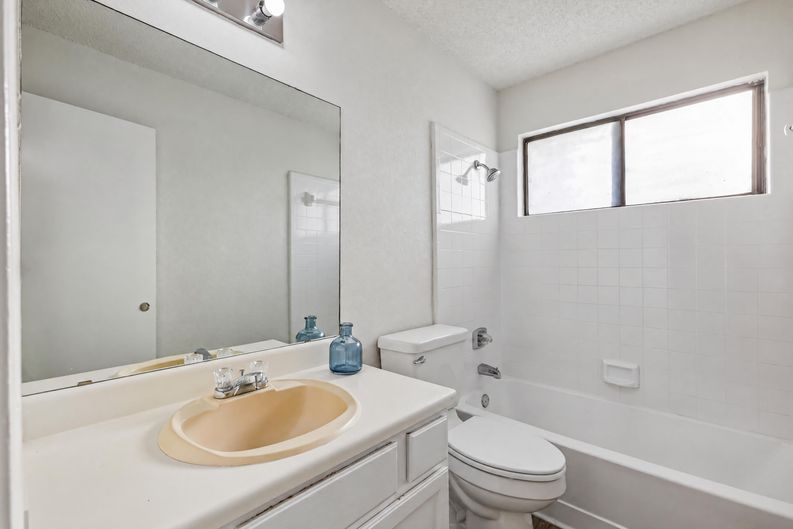 Photo 14 of 22 of 4508 Mesa Dr, Killeen, TX