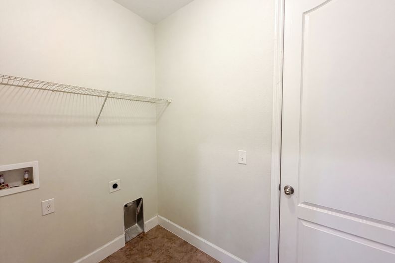 Photo 15 of 20 of 480 Buchannan Dr, Davenport, FL