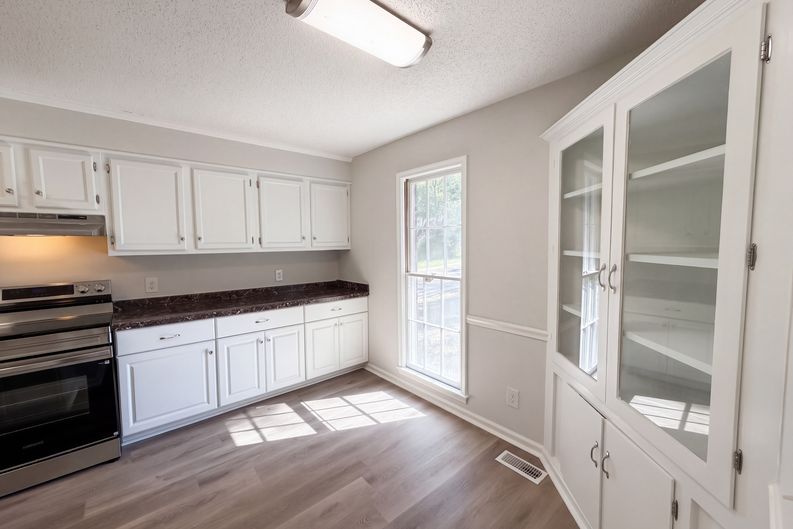 Photo 6 of 20 of 136 Cressfell Rd, Irmo, SC