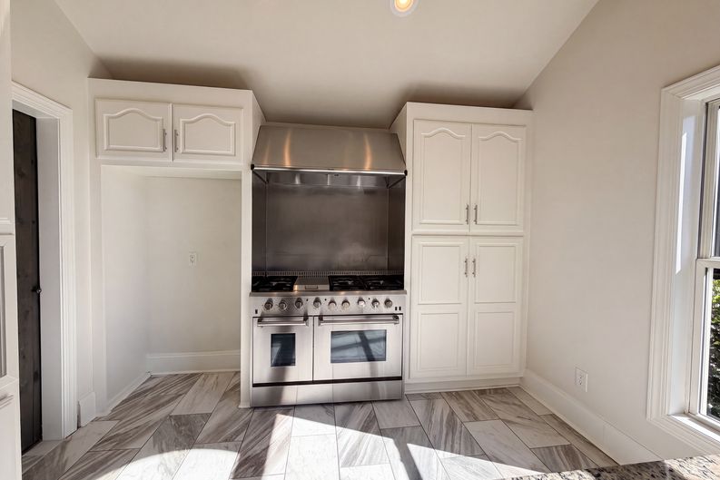 Photo 6 of 27 of 502 Live Oaks Ct, Fort Mill, SC