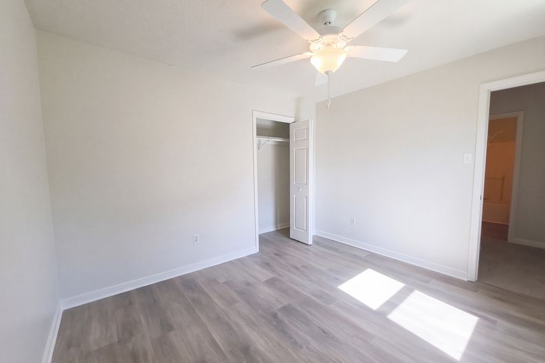 Photo 7 of 19 of 8921 Basswood Dr, Quinton, VA